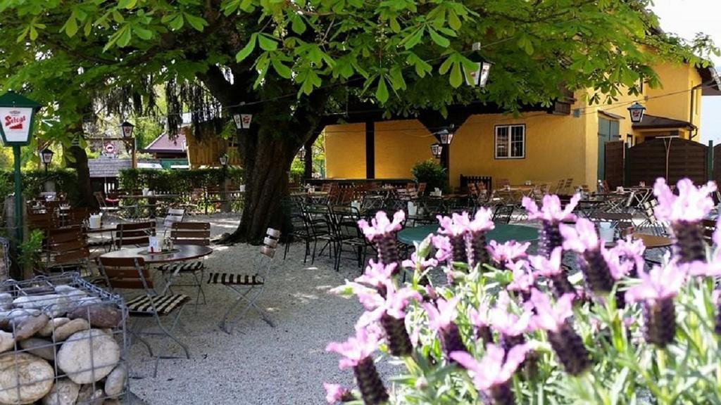 Landgasthof Rechenwirt Hotel Salzburg Exterior photo